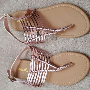 COPY - Pink rose gold metallic thong flip flop sandals size 6 qupid